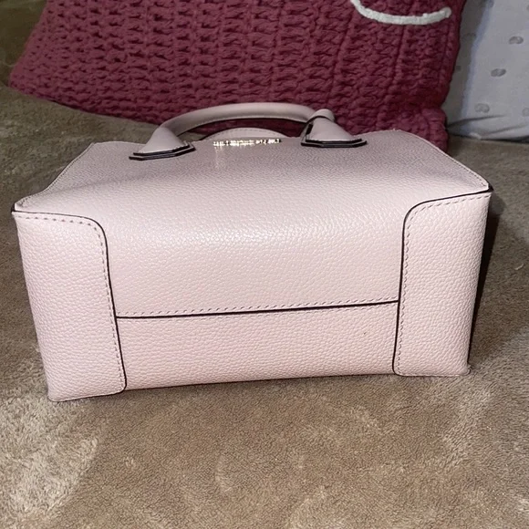 Michael Kors Satchel Purse with Wristlet Wallet - Picture 5 of 7